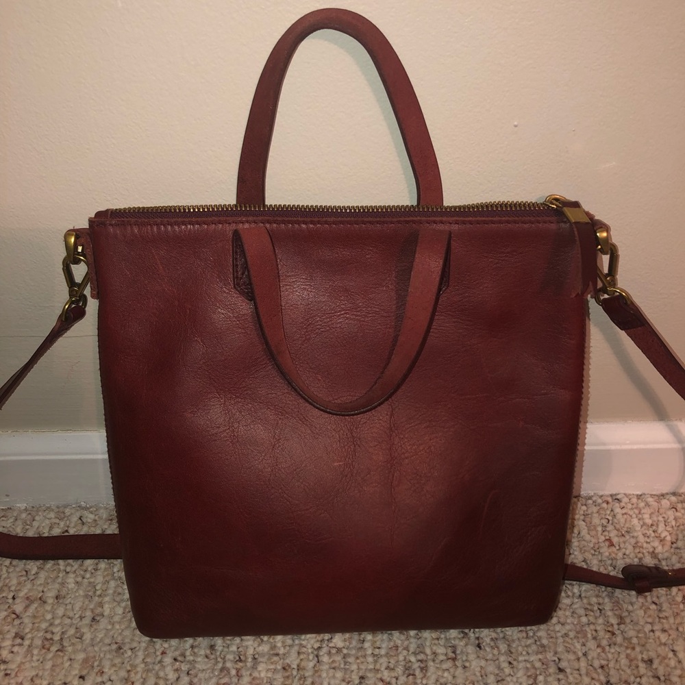 Transport Crossbody ziptop